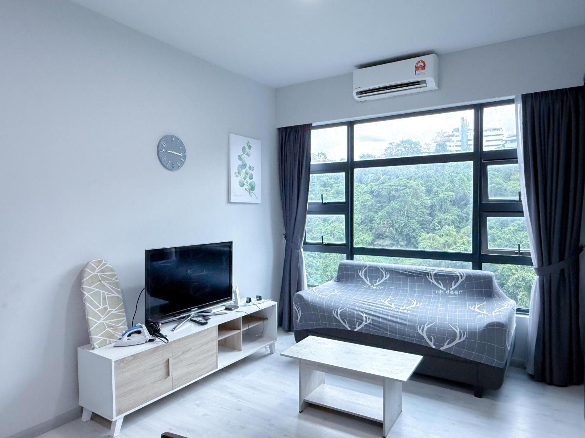 Jesselton Quay Citypads * Kota Kinabalu