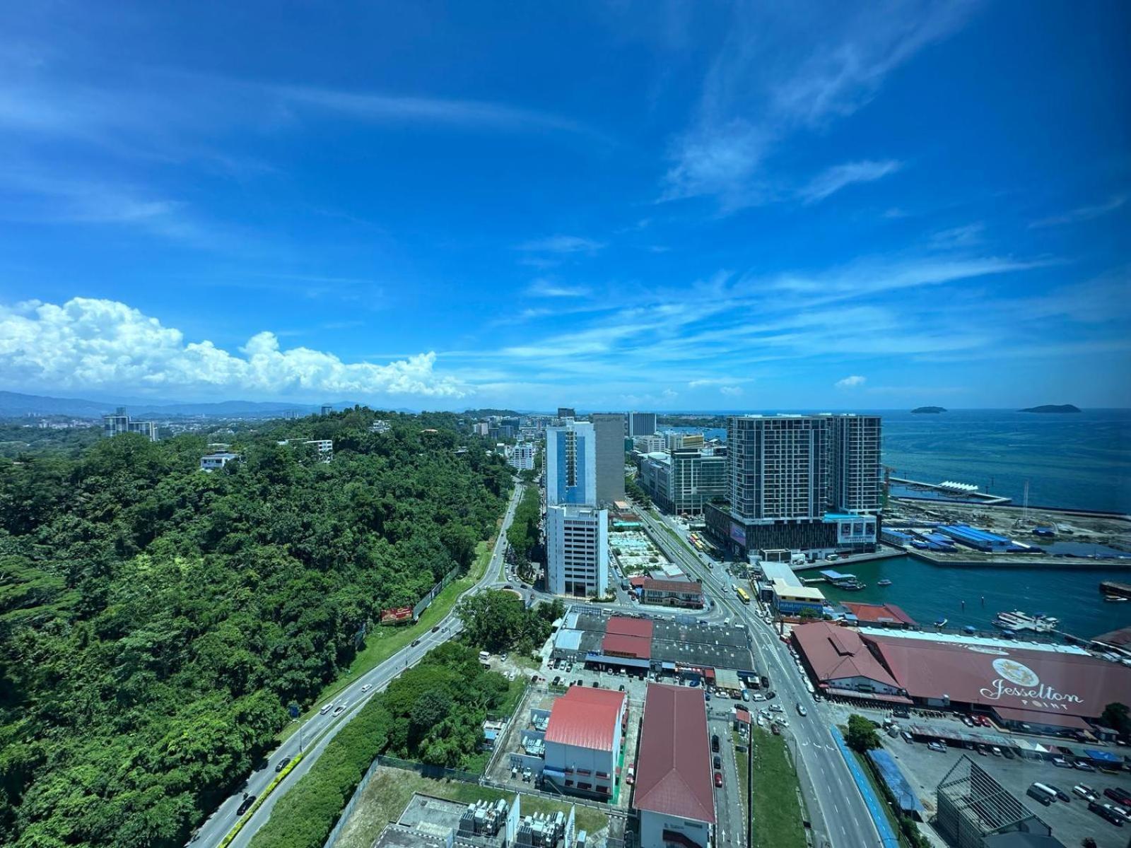 Jesselton Quay Citypads * Kota Kinabalu